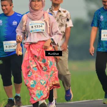 Runner Photo 5937496