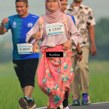 Runner Photo 5937499
