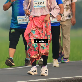 Runner Photo 5937528