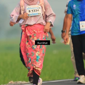 Runner Photo 5937533