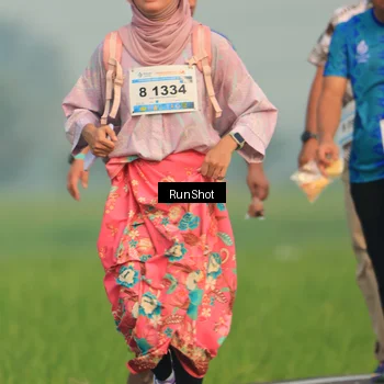 Runner Photo 5937534