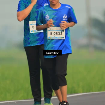 Runner Photo 5937580