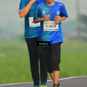 Runner Photo 5937592