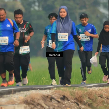 Runner Photo 5937621