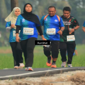 Runner Photo 5937629