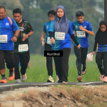 Runner Photo 5937635