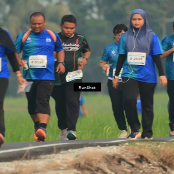 Runner Photo 5937649