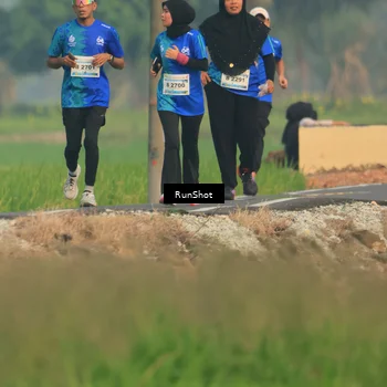 Runner Photo 5937698