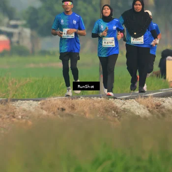 Runner Photo 5937708
