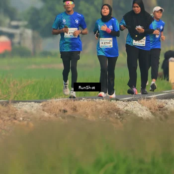 Runner Photo 5937715
