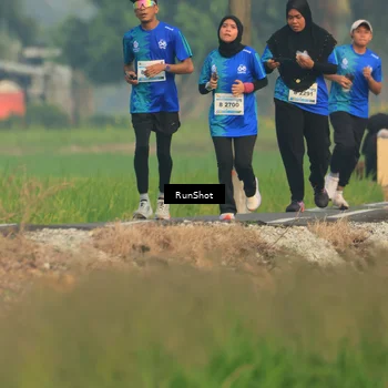 Runner Photo 5937722