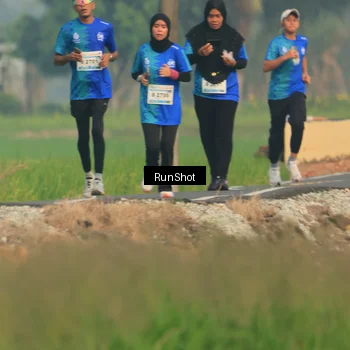 Runner Photo 5937732