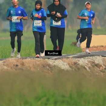 Runner Photo 5937745