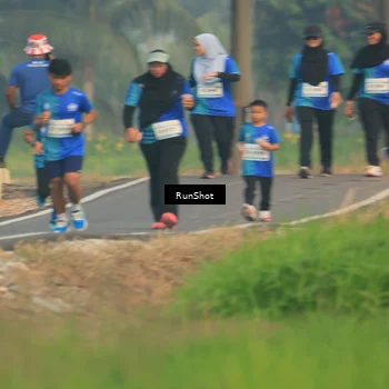 Runner Photo 5937748