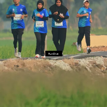 Runner Photo 5937758