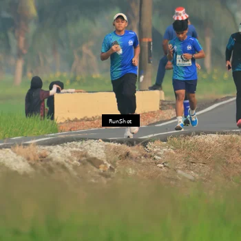 Runner Photo 5937763
