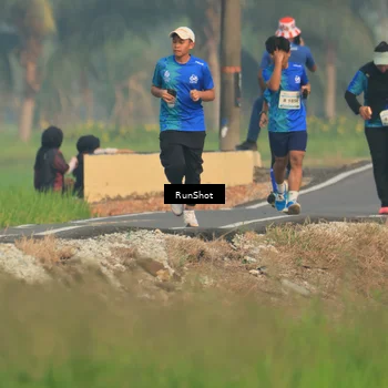 Runner Photo 5937772