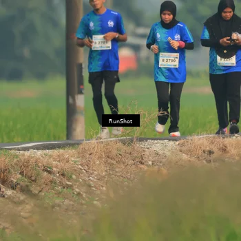 Runner Photo 5937801