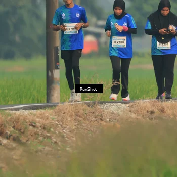 Runner Photo 5937815