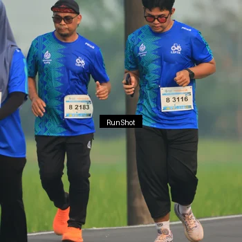 Runner Photo 5937831