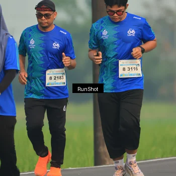 Runner Photo 5937833