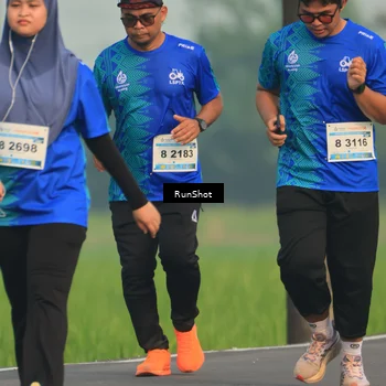 Runner Photo 5937843