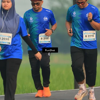 Runner Photo 5937844
