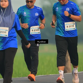 Runner Photo 5937847