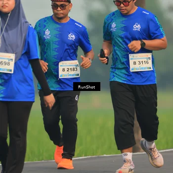 Runner Photo 5937851