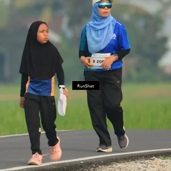 Runner Photo 5937855