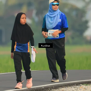 Runner Photo 5937859