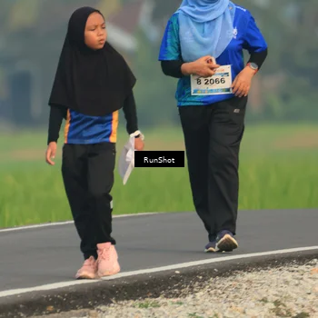Runner Photo 5937862