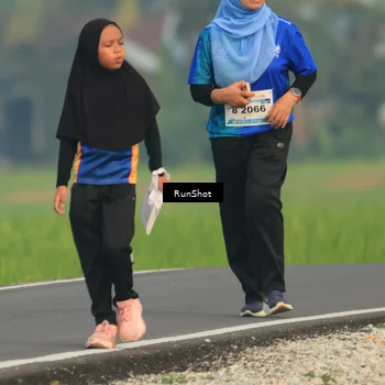 Runner Photo 5937864