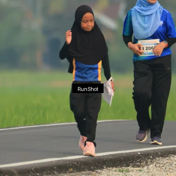 Runner Photo 5937869