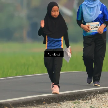 Runner Photo 5937870