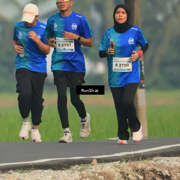 Runner Photo 5937883