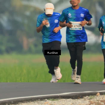 Runner Photo 5937894