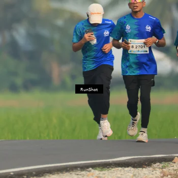 Runner Photo 5937895