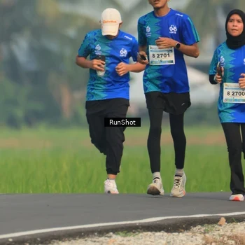 Runner Photo 5937900