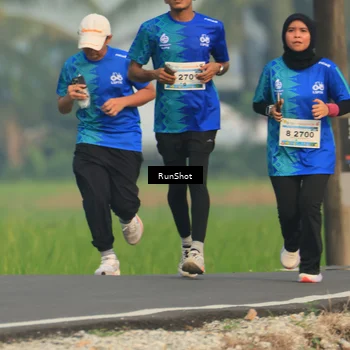 Runner Photo 5937911