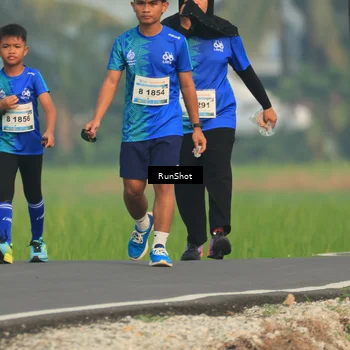 Runner Photo 5937951