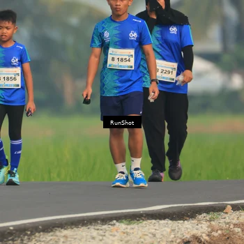Runner Photo 5937971