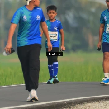 Runner Photo 5937987