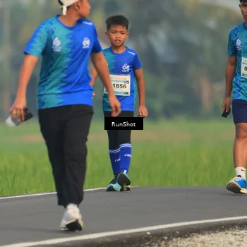 Runner Photo 5937989