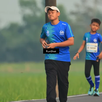 Runner Photo 5938009