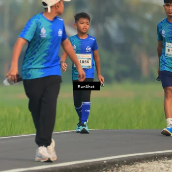 Runner Photo 5938013