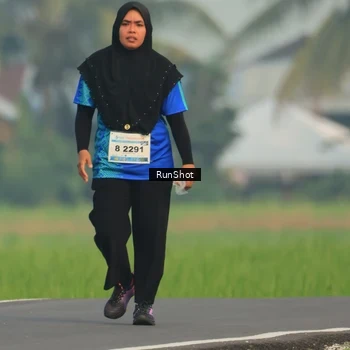 Runner Photo 5938019