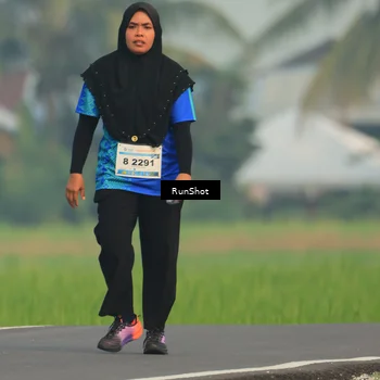 Runner Photo 5938021