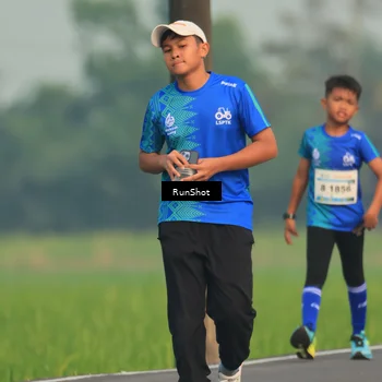 Runner Photo 5938031