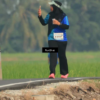 Runner Photo 5938045